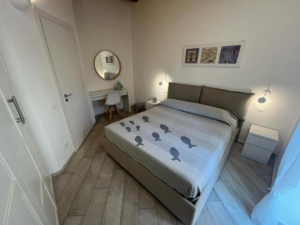 Casa Vicolo Re Lägenhet Cefalù Exteriör bild